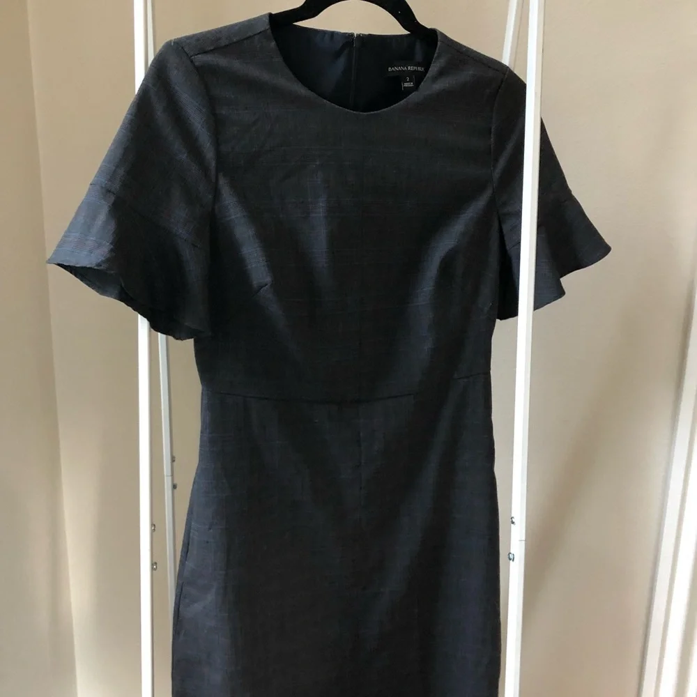 Banana Republic Plaid dress - Picture 1 of 5